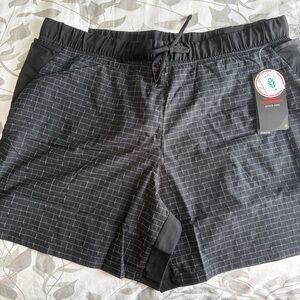 New Balance Black Grid Performance Shorts